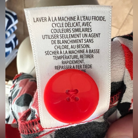 Nordstrom LEITH Red White Black Floral Print Crop Flyaway Top Size XL - Picture 7 of 10